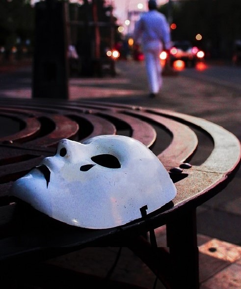 Article : Tonton, tata, discutons-en